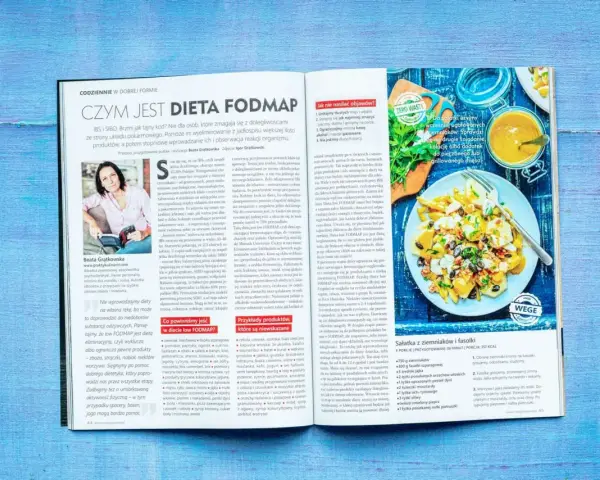 Dieta FODMAP pomaga przy problemach z jelitami. Na zdjęciu danie z ziemniaków i fasolki, idealne dla osób stosujących dietę FODMAP.