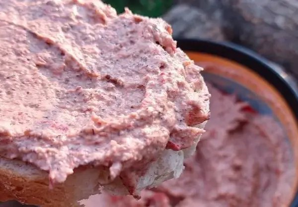 Prosty przepis na pasztet bezglutenowy, który zachwyci każdego smakosza