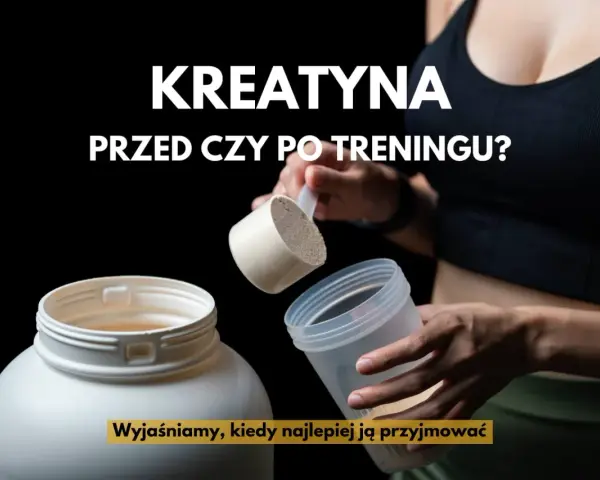 Kreatyna przed czy po treningu? Dwie dłonie przygotowują suplement, wyjaśniając, kiedy najlepiej ją przyjmować.